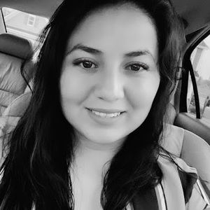 Meet your Posher, Blanca eh